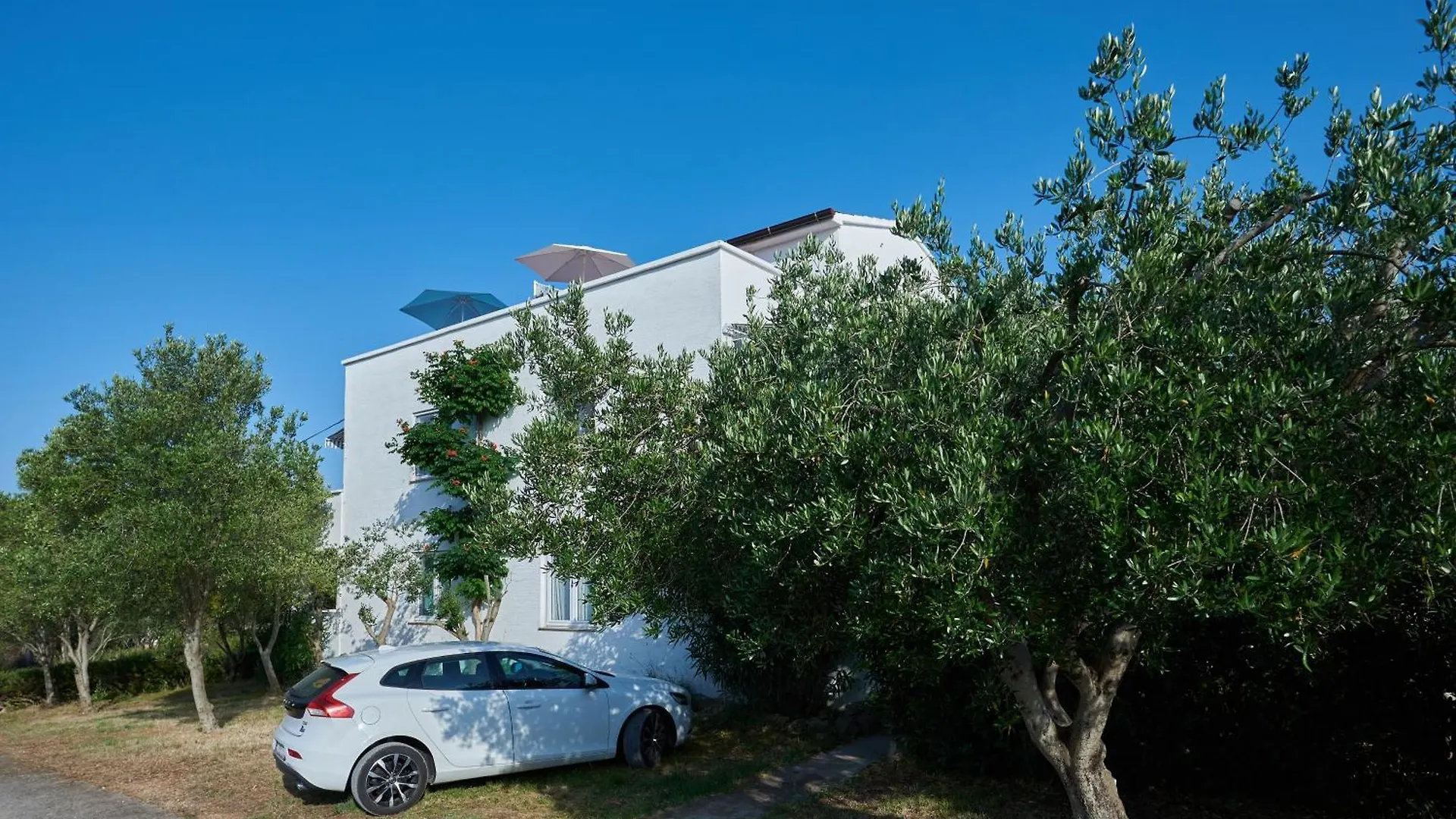 Apartments Krizmanic Ždrelac